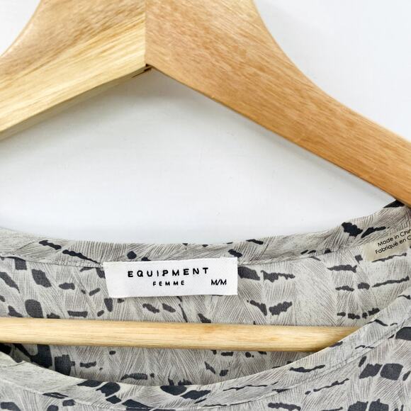 Equipment Silk Gray Printed Blouse - Picture 2 of 4